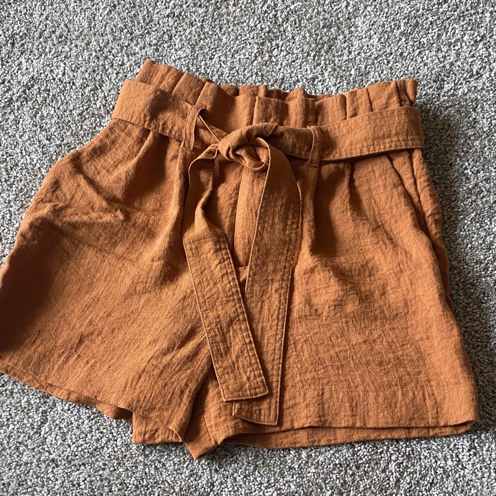 a new day Women's High Waist Rust/Tan Shorts with Tie Belt G - Picture 2 of 3